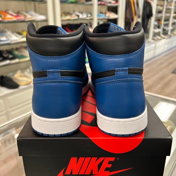 Jordan 1 Retro High OG Dark Marina Blue size 12 Pre Owned - Picture 5 of 8